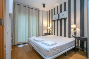 Modern and bright apartment in Eixample 2-1